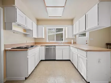 Primary Bedroom Photo of 34206 Woodbine Crescent, Abbotsford, BC