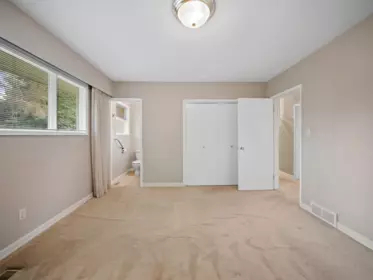 Staircase Photo of 34206 Woodbine Crescent, Abbotsford, BC