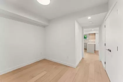 Basement Recreation Room Photo of 4516 Heather Street, Vancouver, BC