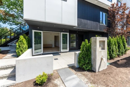 4516 Heather Street, Vancouver, BC, Vancouver — Townhouse for sale