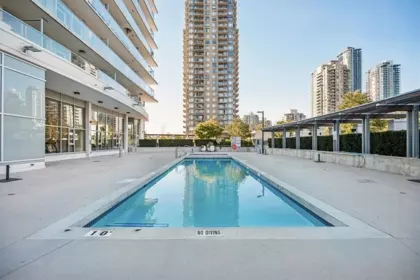 Aerial View of 2005 2388 Madison Avenue, Burnaby, BC