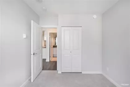 Powder Room Photo of 2005 2388 Madison Avenue, Burnaby, BC