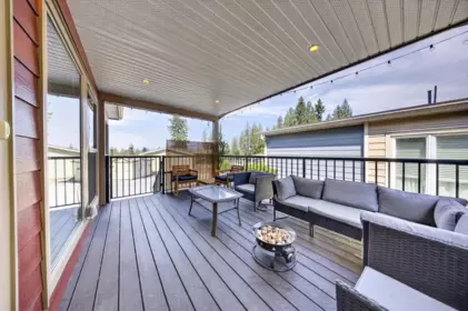 Breakfast Nook Photo of 52 53480 Bridal Falls Road, Rosedale, BC
