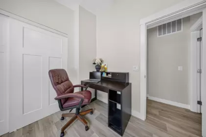 Hallway Photo of 52 53480 Bridal Falls Road, Rosedale, BC