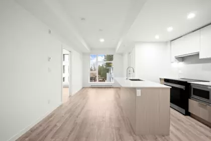 Kitchen Photo of 420 10828 139a Street, Surrey, BC