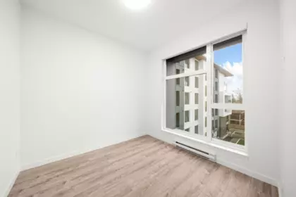 Office / Den Photo of 420 10828 139a Street, Surrey, BC