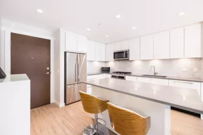 302 2651 Library Lane, North Vancouver, BC, North Vancouver — Apartment/Condo for sale