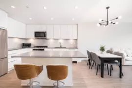 302 2651 Library Lane, North Vancouver, BC