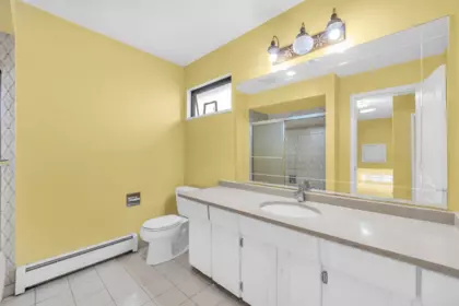 Basement Recreation Room Photo of 137 W Woodstock Avenue, Vancouver, BC