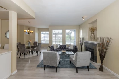 Kitchen Island Photo of 14852 56b Avenue, Surrey, BC