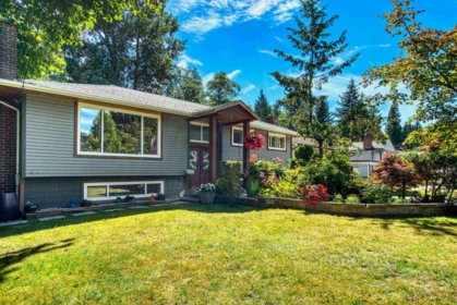 517 Ailsa Avenue, Port Moody, BC, Port Moody — Single Family Residence for sale