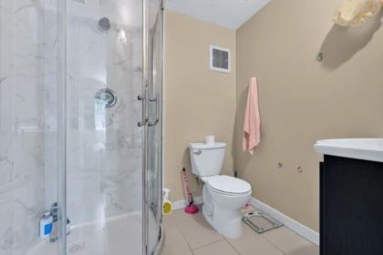 Hallway Photo of 25 7393 Turnill Street, Richmond, BC