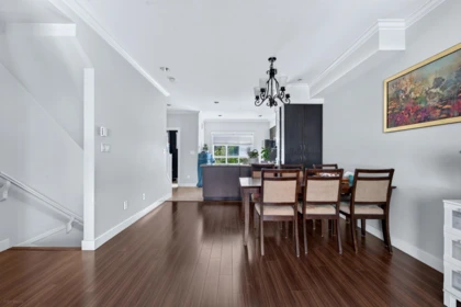 Kitchen Island Photo of 25 7393 Turnill Street, Richmond, BC