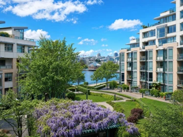 302 1228 Marinaside Crescent, Vancouver, BC, Vancouver — Apartment/Condo for sale