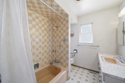 Pantry Photo of 5480 Cathay Road, Richmond, BC