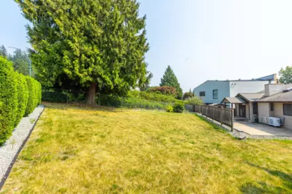 Community Amenities Photo (Clubhouse) of 434 Alouette Drive, Coquitlam, BC
