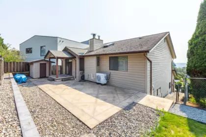 Hot Tub / Spa Photo of 434 Alouette Drive, Coquitlam, BC