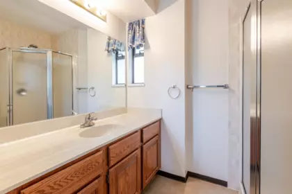 Powder Room Photo of 434 Alouette Drive, Coquitlam, BC