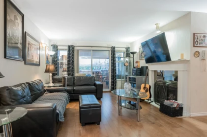 103 5776 200 Street, Langley, BC, Langley — Apartment/Condo for sale