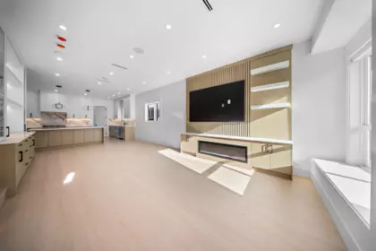 16473 20 Avenue, Surrey, BC, Surrey — Half Duplex for sale