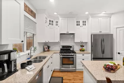 Primary Bedroom Photo of 14918 59 Avenue, Surrey, BC