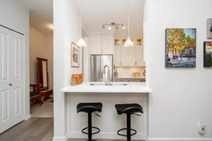 Breakfast Nook Photo of 403 1551 Foster Street, White Rock, BC