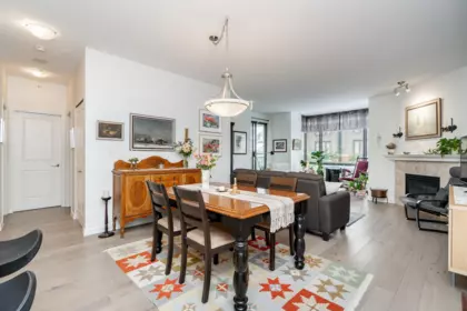 Primary Bedroom Photo of 403 1551 Foster Street, White Rock, BC