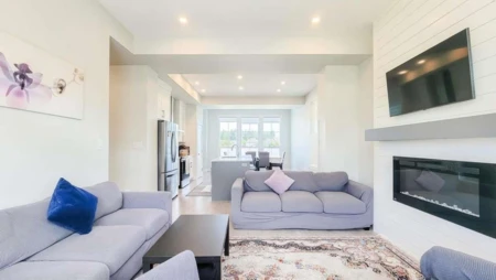 Breakfast Nook Photo of 44486 Sherry Drive, Chilliwack, BC