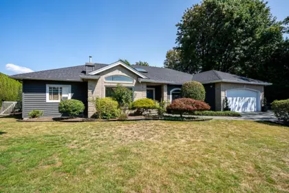 5758 W Kettle Crescent, Surrey, BC, Surrey — Single Family Residence for sale
