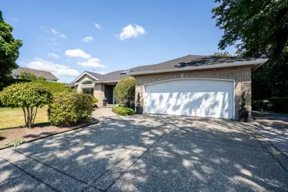 5758 W Kettle Crescent, Surrey, BC, Surrey — Single Family Residence for sale