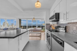 2006 6540 Burlington Avenue, Burnaby, BC