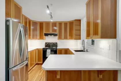 Breakfast Nook Photo of 211 15350 16a Avenue, Surrey, BC