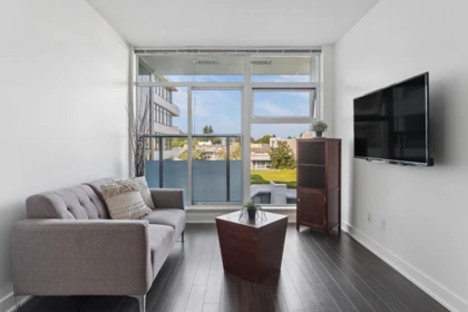 Breakfast Nook Photo of 602 1777 W 7th Avenue, Vancouver, BC
