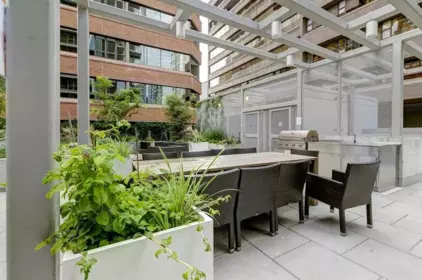 Kitchen Photo of 809 1133 Hornby Street, Vancouver, BC