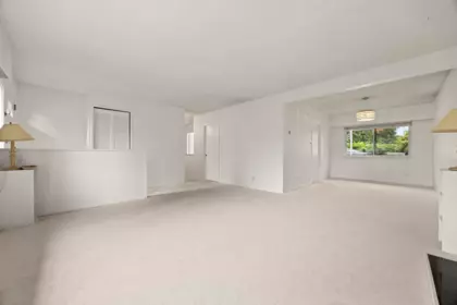 Breakfast Nook Photo of 1350 Berkley Road, North Vancouver, BC