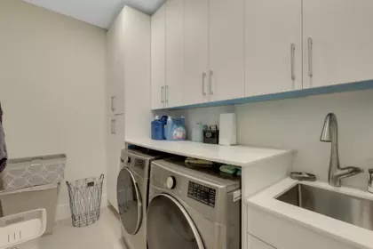 Mudroom Photo of 14840 89 Avenue, Surrey, BC