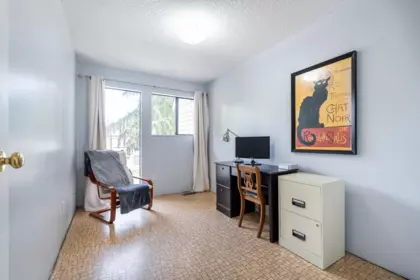 Entry Foyer Photo of 25 9346 128 Street, Surrey, BC