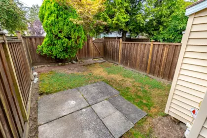 Garden / Landscaping Photo of 25 9346 128 Street, Surrey, BC