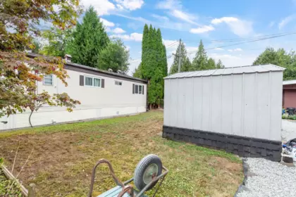 Hot Tub / Spa Photo of 32 21163 Lougheed Highway, Maple Ridge, BC