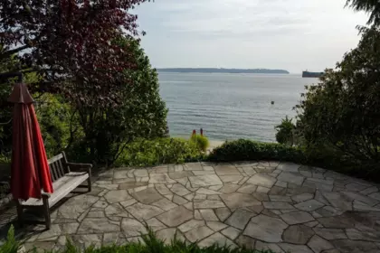 Swimming Pool Photo of 4052 Marine Drive, West Vancouver, BC