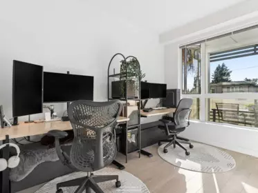 Hallway Photo of 306 6677 Cambie Street, Vancouver, BC