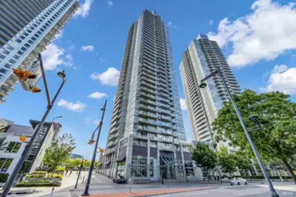 807 9981 Whalley Boulevard, Surrey, BC, Surrey — Apartment/Condo for sale