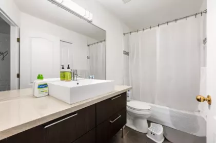 Office / Den Photo of 15476 110th Avenue, Surrey, BC