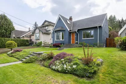 Aerial View of 524 Second Street, New Westminster, BC