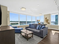 2205 908 Quayside Drive, New Westminster, BC