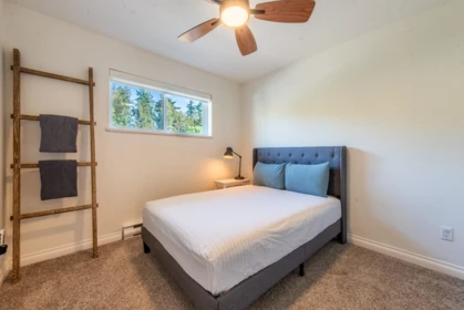 Basement Recreation Room Photo of 841 O'shea Road, Gibsons, BC