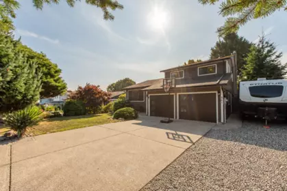 Exterior Rear Photo of 841 O'shea Road, Gibsons, BC