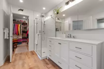 Walk-In Closet Photo of 5390 Westwood Drive, Chilliwack, BC
