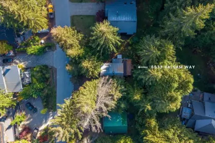 Backyard Photo of 6533 Balsam Way, Whistler, BC