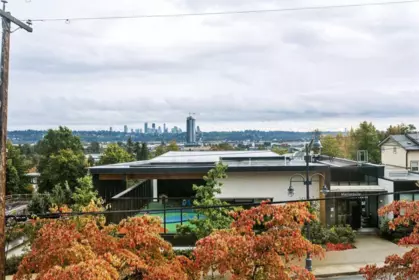 Hot Tub / Spa Photo of 3 1135 Cartier Avenue, Coquitlam, BC